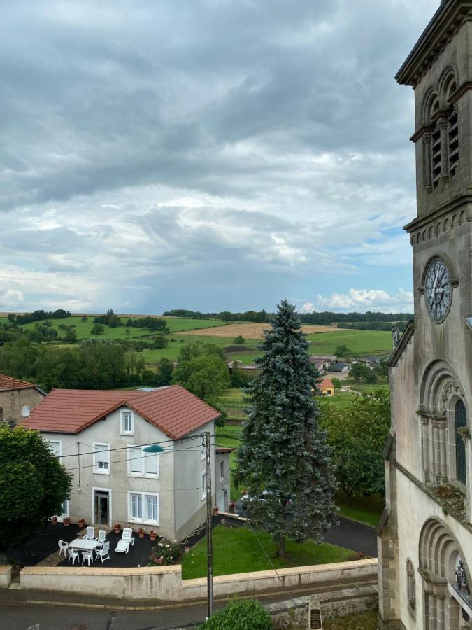 Le Chateau De Monthureux Le Sec Exterior photo