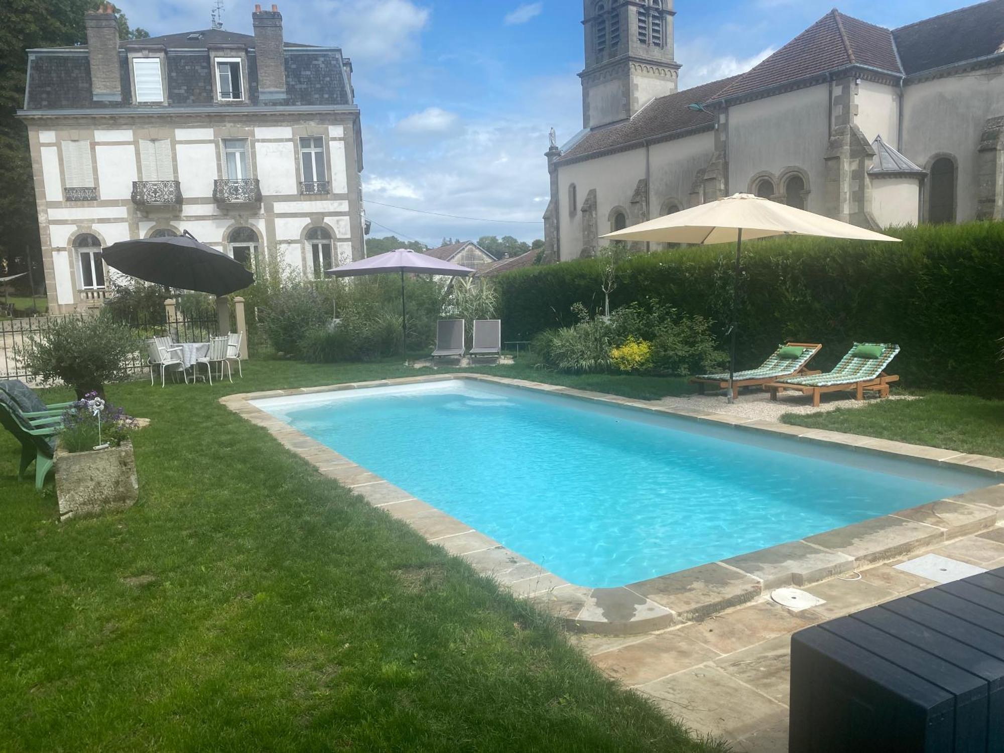 Le Chateau De Monthureux Le Sec Exterior photo